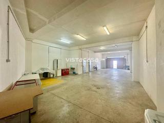 Local commercial à Viso del Alcor (El). Almacen en venta en entrada