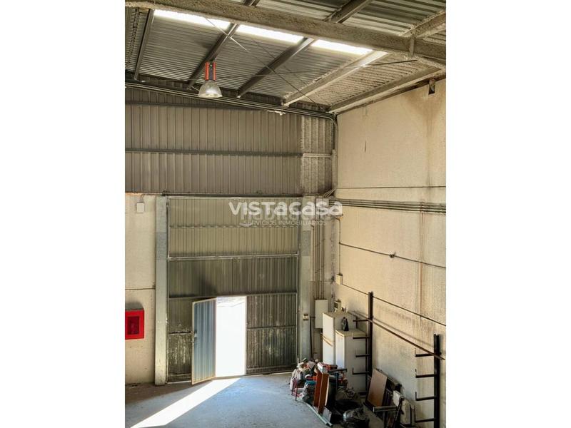 Foto f740cc92-c168-422b-840d-149015f81909. Rent industrial building with heating in La Paz Alcalá de Guadaira