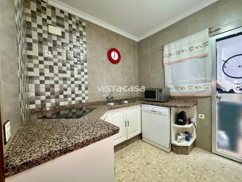 Foto e263d92b-5511-4553-b880-bb1b3c0fcb39. Casa a schiera con riscaldamento in Viso del Alcor (El)