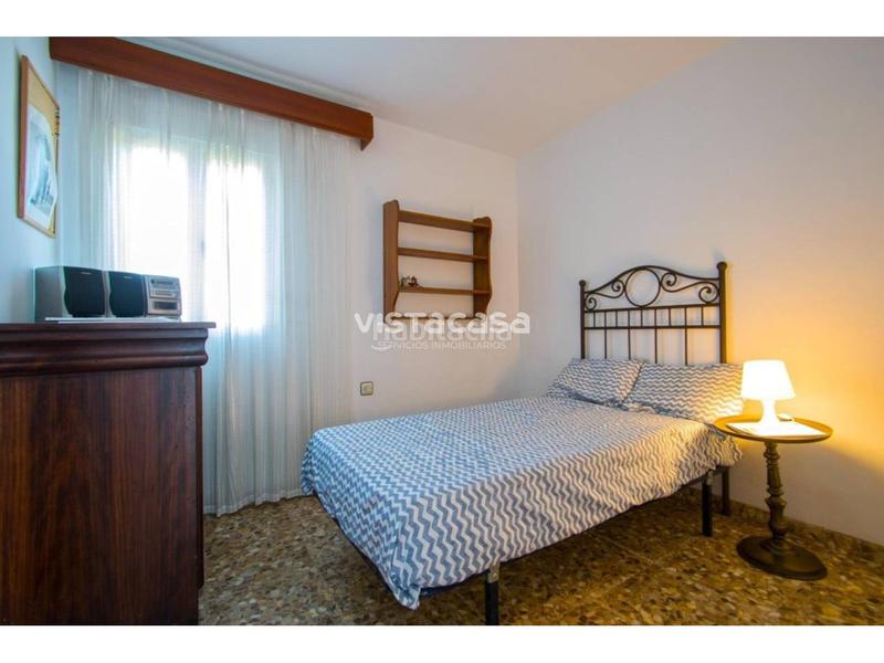 Foto 2d82de33-2f0f-4ec8-ad30-f5499c78b886. Chalet con riscaldamento parcheggio piscina in La Paz Alcalá de Guadaira