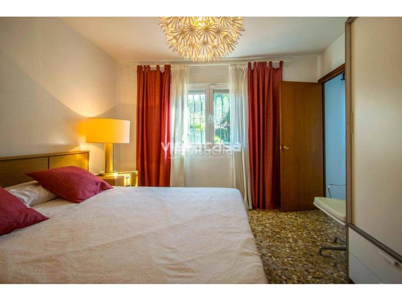 Foto 8e52ca9e-e293-4700-9f42-e9de6868d57c. Chalet con riscaldamento parcheggio piscina in La Paz Alcalá de Guadaira