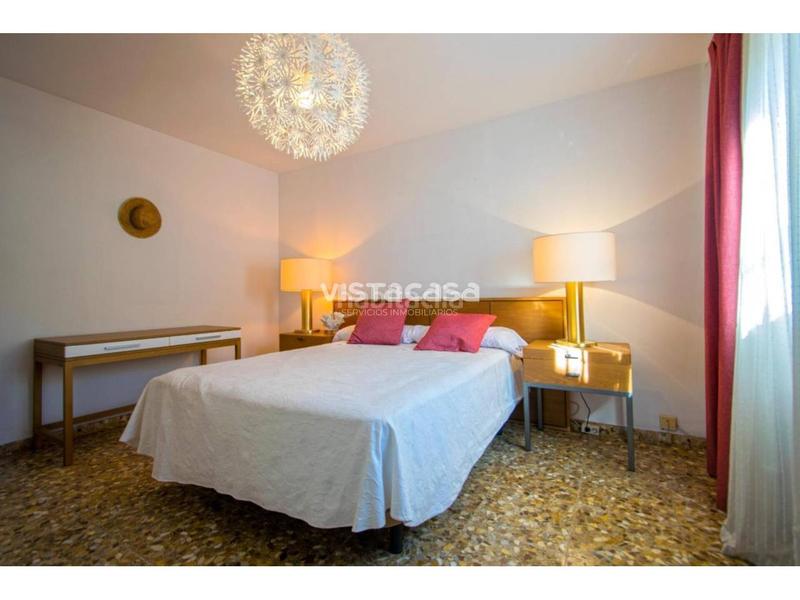 Foto e6331834-1286-407c-8640-4b2aaa97b421. Chalet con riscaldamento parcheggio piscina in La Paz Alcalá de Guadaira