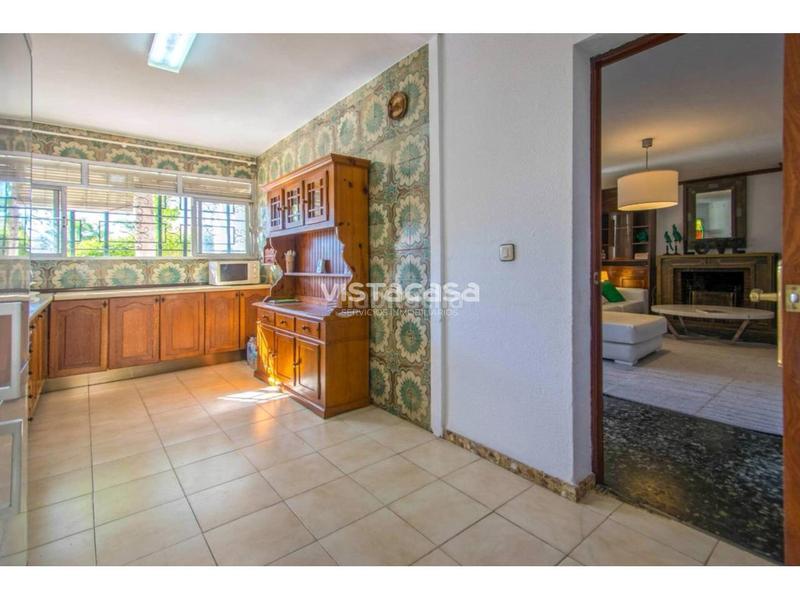 Foto ec669a64-b67d-472b-968a-6c07fa05a633. Chalet con riscaldamento parcheggio piscina in La Paz Alcalá de Guadaira