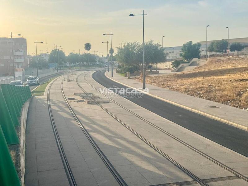 Foto 30f2e394-da9d-4c22-b912-1caca04b11ad. Terrain industriel dans La Paz Alcalá de Guadaira