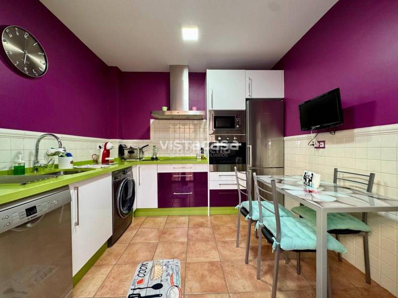 Foto f092f1f5-843f-4b56-a395-56d3a48f2511. Reihenhaus mit heizung in Mairena del Alcor