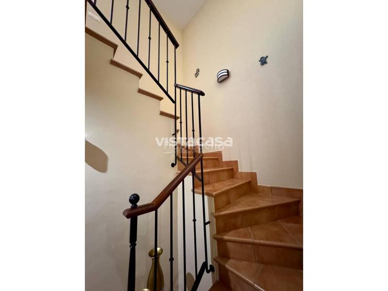 Foto fd373c48-8b2f-44bd-bd34-f692b5d0849f. Reihenhaus mit heizung in Mairena del Alcor