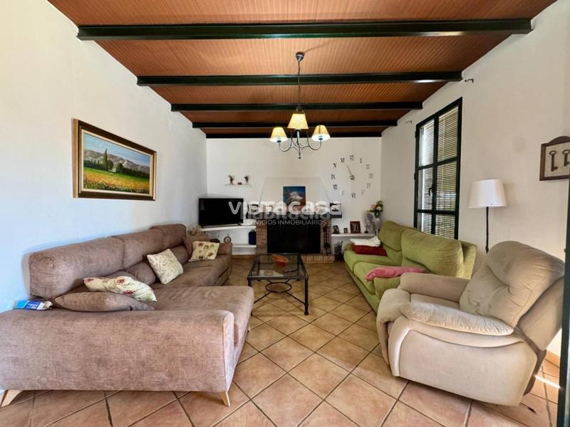 Foto 20063c6f-2610-435c-a4f8-814065206494. Propriété dans Mairena del Alcor