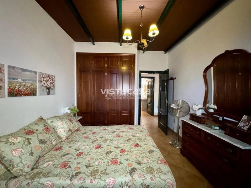 Foto 4d409d6d-2d3d-4be9-b43d-0e6d62f83ecf. Propriété dans Mairena del Alcor