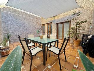 Casa adosada en Mairena del Alcor. Venta de una casa adosada en mairena del alcor