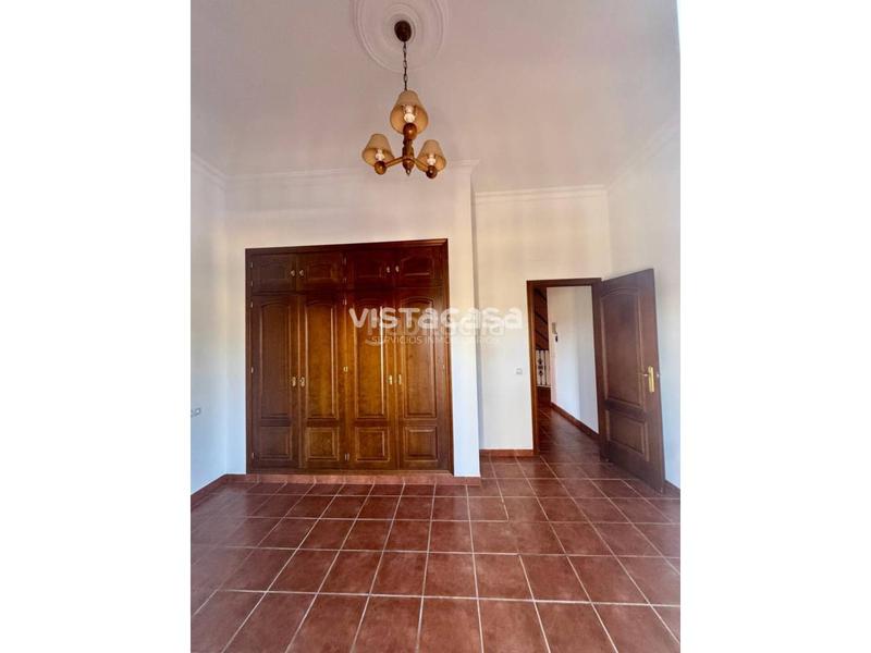 Foto 5b43a66e-249c-4fe8-bcf1-4ad69ed0e0c2. Chalet mit parking pool in Mairena del Alcor