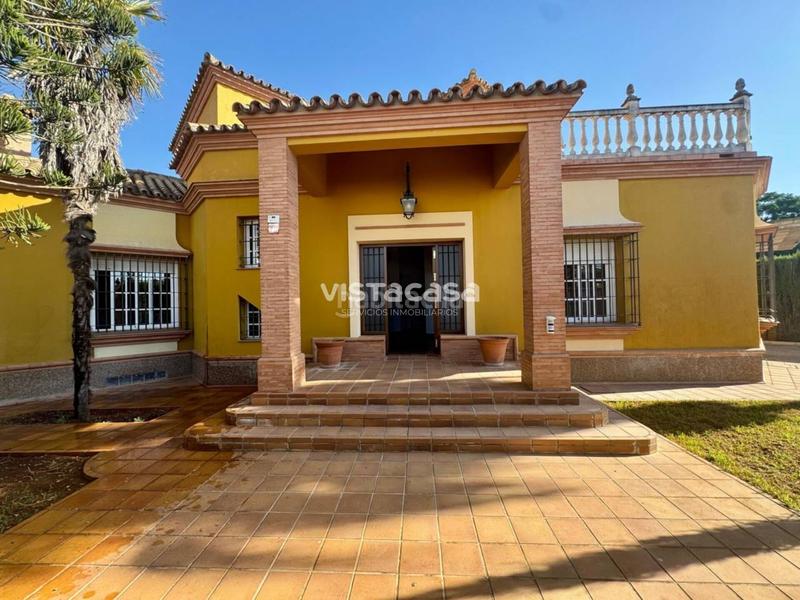 Foto 956c4f7b-a14f-4992-9945-93c65408802b. Chalet mit parking pool in Mairena del Alcor