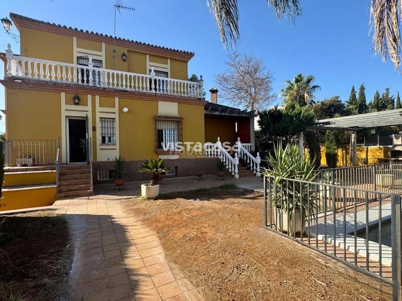 Foto 9baf3903-540d-416a-81fc-89ae7e44b308. Chalet mit parking pool in Mairena del Alcor