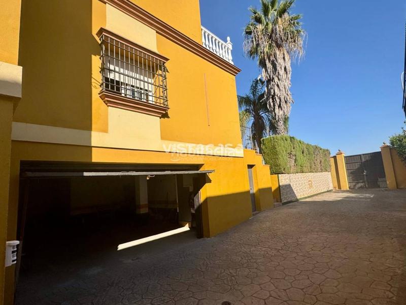 Foto c422e871-3352-4b71-869b-067d72c24173. Chalet mit parking pool in Mairena del Alcor