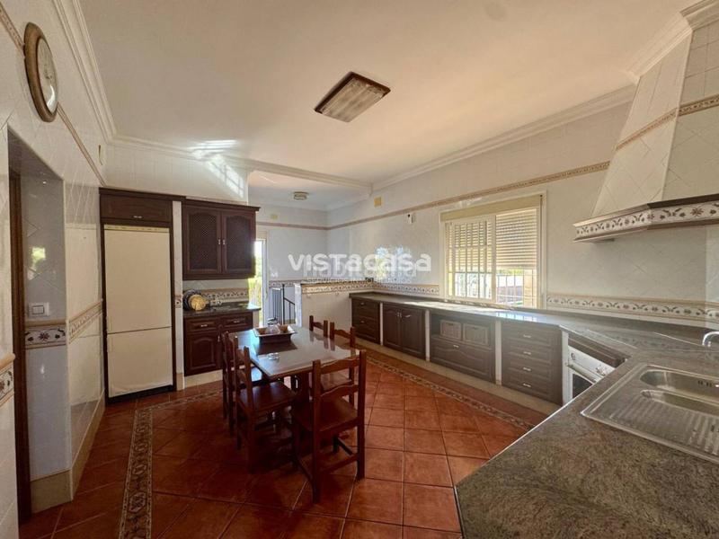 Foto e926ff65-a82c-4f0b-a43d-01c3d6c43b81. Chalet mit parking pool in Mairena del Alcor