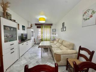 Casa adosada en Mairena del Alcor. Venta de casa adosada en mairena del alcor  zona polideportivo