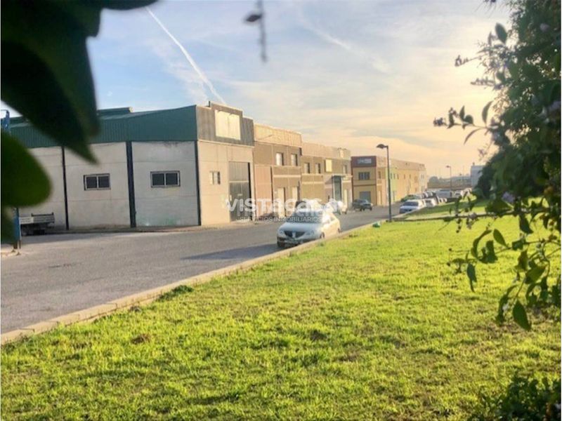 Foto e9050b6d-beaf-4ec6-bedd-68aab971bb0f. Fabrikhalle in Mairena del Alcor