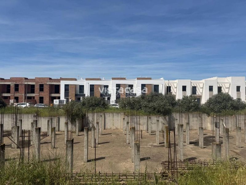 Foto 1587fbb3-ee4c-480e-8c39-07b0f5b98a04. Terreno residencial venta de solar edificable en Mairena del Alcor