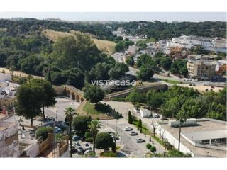 Solar industrial a Nueva Alcalá. Solar en venta en el centro de alcalá de guadaíra