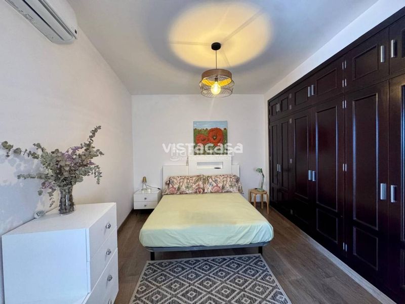 Foto 030fd0a5-ce43-4f6d-baf4-8c0a4b8cfd18. Casa venta de casa espaciosa en Mairena del Alcor
