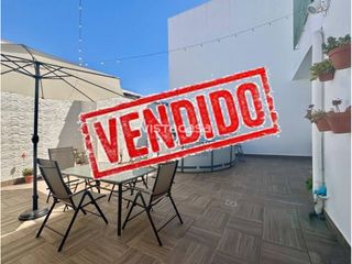 Casa en Mairena del Alcor. Venta de casa espaciosa en mairena del alcor