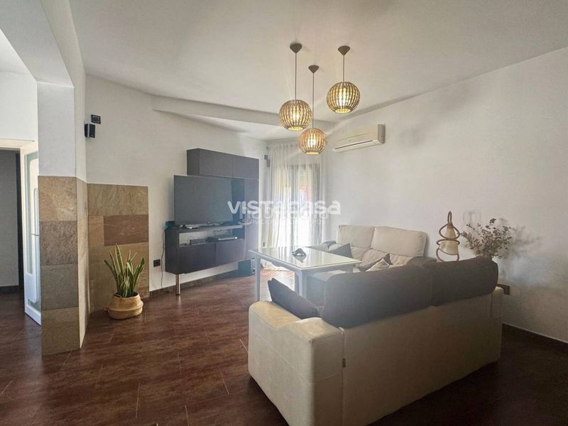 Foto aa3769e9-30c9-41aa-98e3-93387b95c770. Casa venta de casa espaciosa en Mairena del Alcor