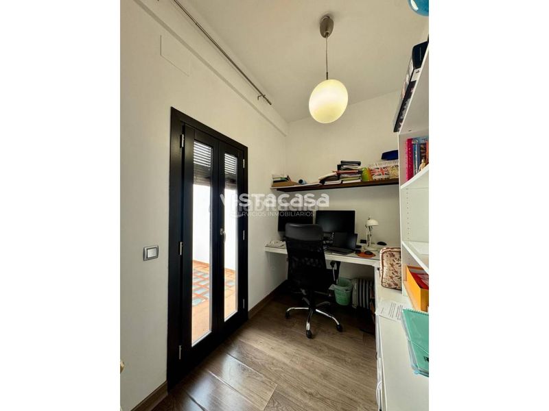 Foto c4d1cf85-2bb2-475d-998c-9a47d0d513b9. Casa venta de casa espaciosa en Mairena del Alcor