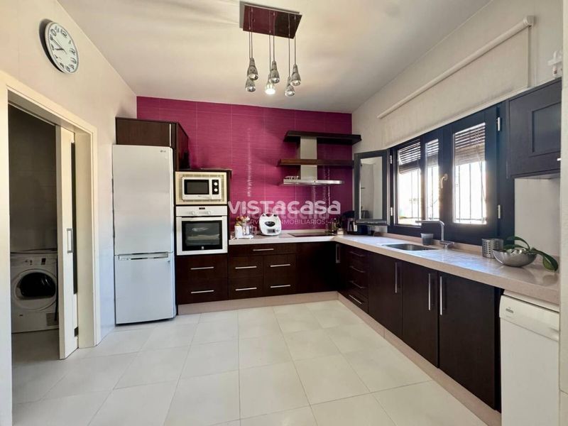 Foto cd3481cc-8ea7-4b87-a794-33b769f46ca8. Casa venta de casa espaciosa en Mairena del Alcor