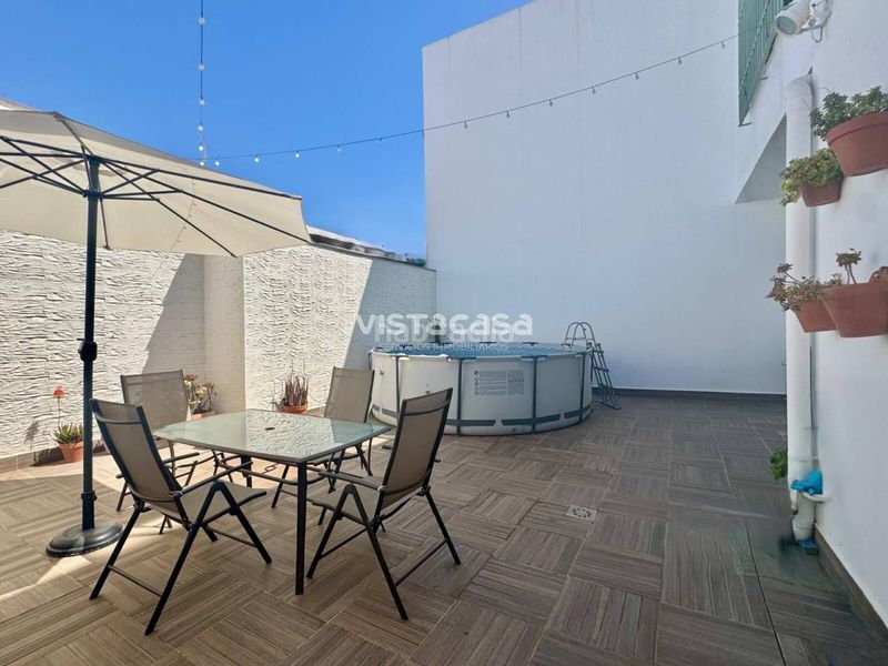 Foto dd386d11-27b0-4cdc-938f-415069fd22c0. Casa venta de casa espaciosa en Mairena del Alcor
