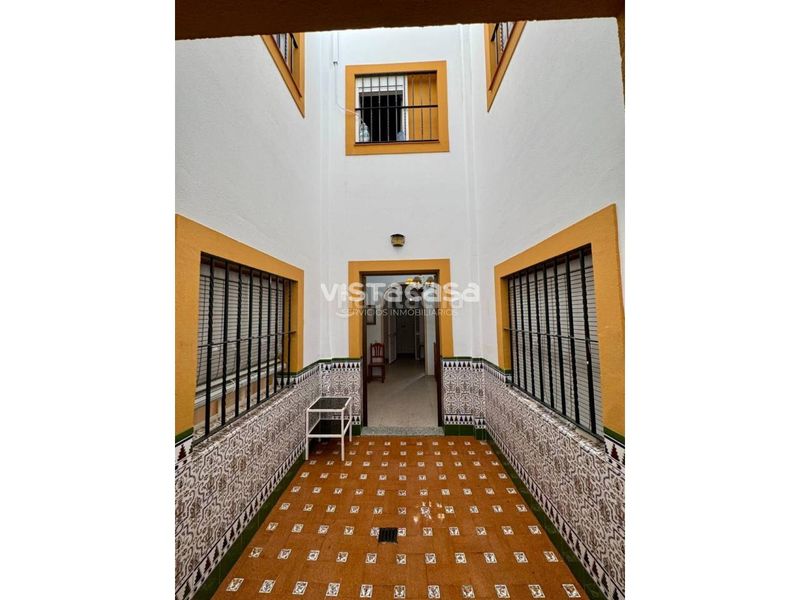 Foto a94f1e1a-b422-4880-8547-2758ea092db7. House with heating parking in Mairena del Alcor