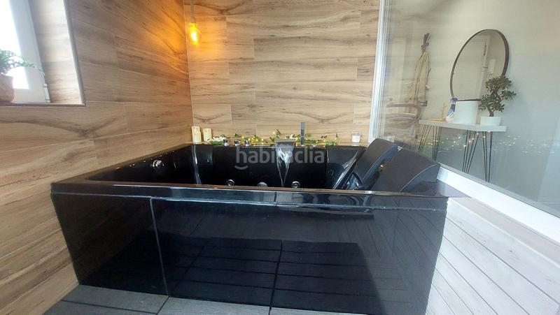 Foto 5907c24a-12c6-4de5-a8bc-e4c56de15595. Apartamento  en primera línea de playa totalmente reformado y modernizado en venta . en Fuengirola