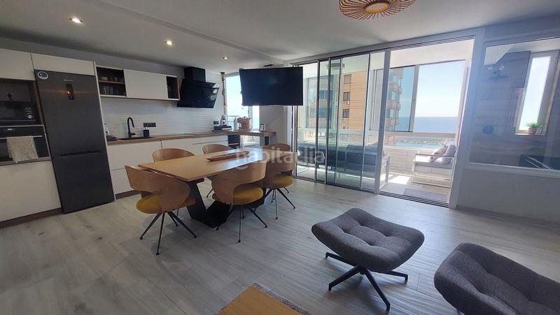 Foto e4e2eef9-af9d-4fae-8079-bb56cf92599c. Apartamento  en primera línea de playa totalmente reformado y modernizado en venta . en Fuengirola