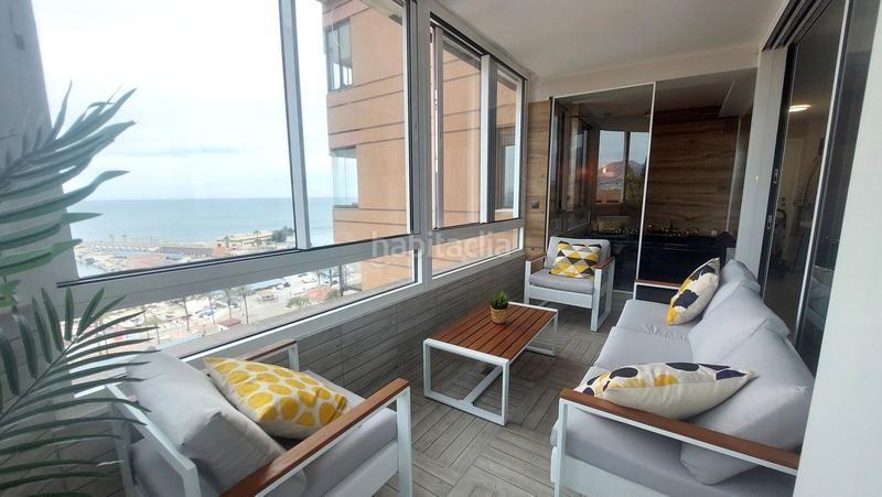 Foto ede1f967-5554-4216-9330-00a5ec7c6416. Apartamento  en primera línea de playa totalmente reformado y modernizado en venta . en Fuengirola