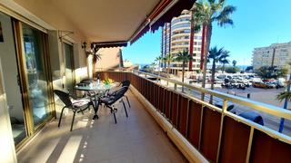 Pis  Paseo marítimo rey de españa. Fantástico apartamento de esquina