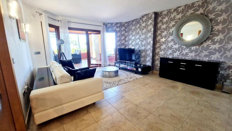 Foto f3ba04ef-3ad1-43fd-aede-73999ecdbca4. Planta baja lujoso apartamento en la prestigiosa reserva de el higuerón, en Benalmádena
