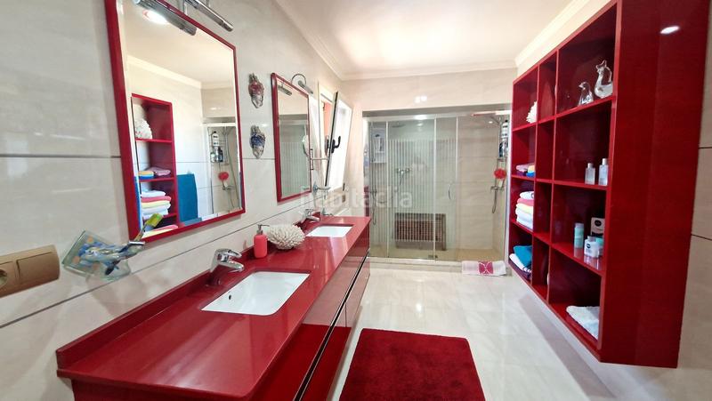 Foto 0a95b362-4859-4425-8c14-adaa39122712. Chalet gran villa en venta en Playamar - Benyamina Torremolinos