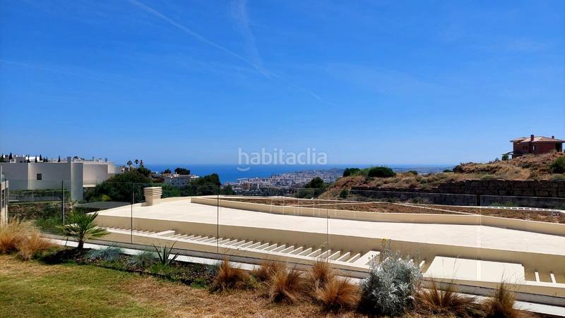 Foto e965b439-9e3b-411d-8269-6bb5f0ebd700. Planta baja ¡toda la comodidad y el lujo que buscas! en Mijas
