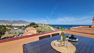 Attique à Castillo Sohail - Myramar. ¡probablemente la mejor terraza de la zona!