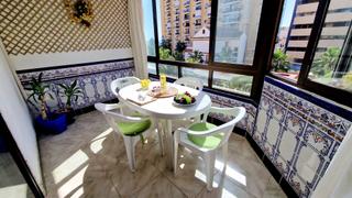 Apartament a Puerto Deportivo. Apartamento céntrico con vistas al mar – fuengirola