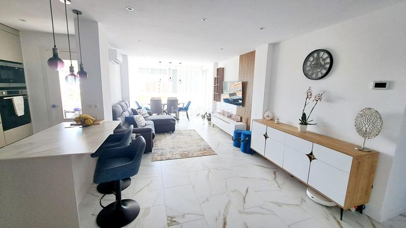 Foto 751b6ea7-3292-4b28-bac3-7bccdc8de11d. Apartamento impresionante apartamento totalmente renovado – en Fuengirola