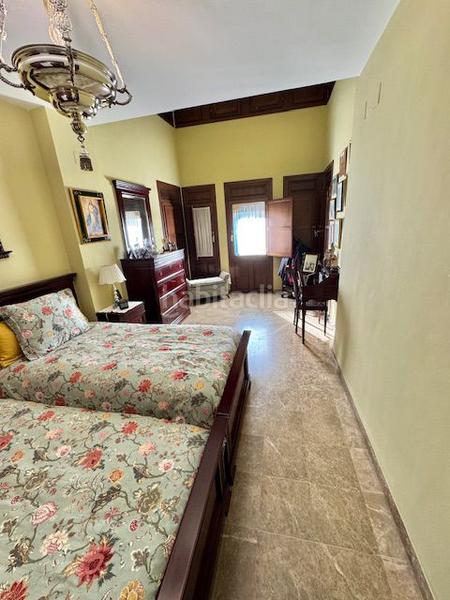 Foto 2660cc8e-f238-4a03-b032-ab16a2fee8a9. Attico con parcheggio in La Calzada - La Florida Sevilla