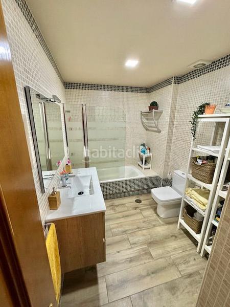 Foto cd6aeaa4-438b-4727-8f62-ab8b7bddc246. Attico con parcheggio in La Calzada - La Florida Sevilla