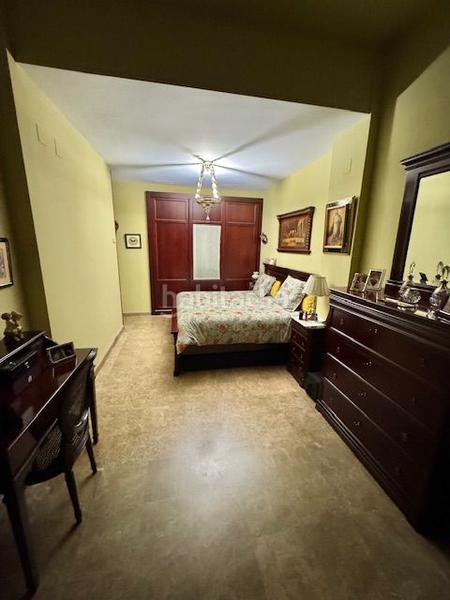 Foto f3ad562f-90a7-48e9-b91e-d55e0a0212e7. Attico con parcheggio in La Calzada - La Florida Sevilla