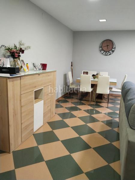 Foto 1e1c0c06-e749-4e26-a242-92fc67eb350b. Piso  en venta en Torreblanca, 3 dormitorios. en Sevilla