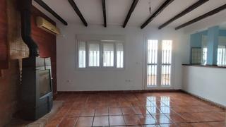 Maison  Pio xii. Casa en venta en coca de la piñera, 3 dormitorios.