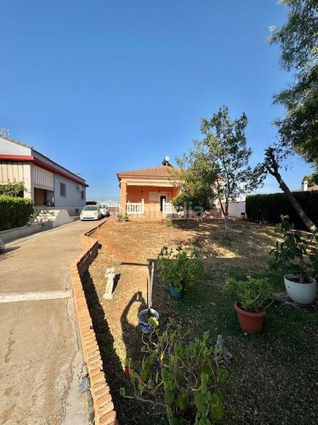 Foto 7c2de89d-8c00-48b3-bf7d-4ab1de7b1f96. Terreno residencial parc. rúst. en venta en la rinconada. en Sevilla