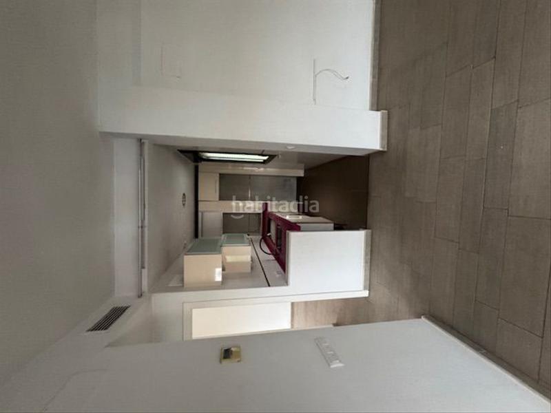 Foto e27d1c20-b84a-4a9b-a827-41de6e2143a3. Piso  en venta en amate su eminencia La Plata, 2 dormitorios. en Sevilla