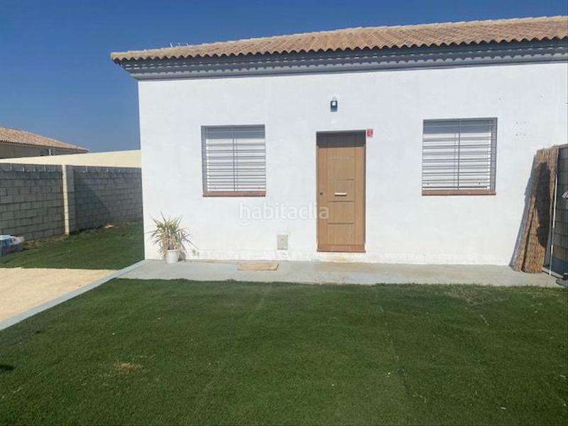 Foto bf120e16-b2c9-4ac0-9e5b-6c23ef731044. Alquiler terreno residencial parcela en alquiler en montequinto. en Dos Hermanas