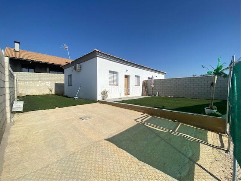 Foto ec3cb8ba-50b9-4760-8cf3-106496132cd9. Alquiler terreno residencial parcela en alquiler en montequinto. en Dos Hermanas