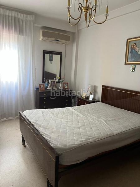 Foto c3b2098b-828f-4a02-a8a5-bdba04364e51. Pis a Barrio del Nervión Sevilla