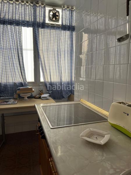 Foto c8ddb764-72f6-49c2-8c32-492d77f2ee63. Pis a Barrio del Nervión Sevilla